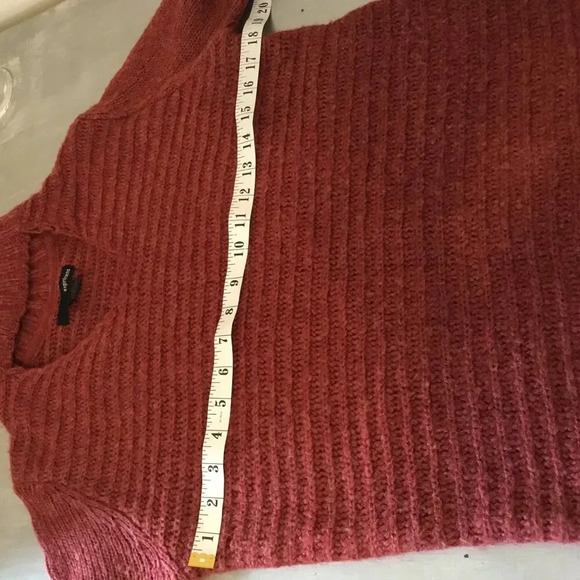 Exgirlfriend Cozy Kint V-neck Red Sweater -  Size S - Picture 3 of 6